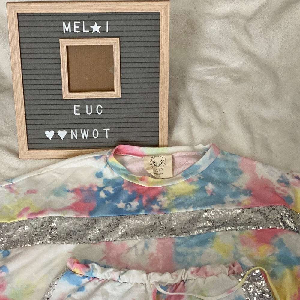 Boutique Tie dye/Sequined Lounge Set